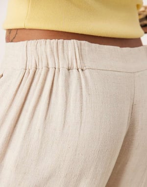 ASOS DESIGN Höga avslappnade raka byxor med linne i stengrå