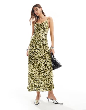 AllSaints Bryony satin midiklänning i leopardmönster