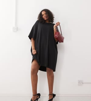 Noisy May Curve boxy t-shirt dress in black