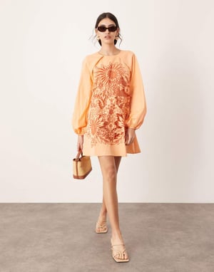 ASOS EDITION broderad trapezminiklänning med ballongärm i orange