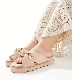 ASOS DESIGN Wide Fit Jemima cross strap espadrilles in light pink