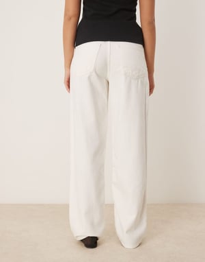 Gina Tricot baggy fit jeans in off white