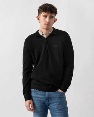 Momentum-Lite 1/4 Zip Jumper in Black