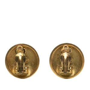 Pre-owned Cc Gold Plated Round Clip On Earrings