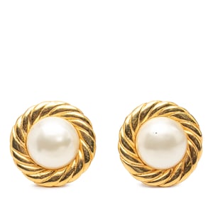 Pre-owned Gold Plated Faux Pearl Round Button Clip On Earrings