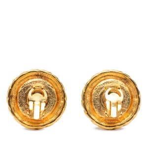 Pre-owned Gold Plated Faux Pearl Round Button Clip On Earrings