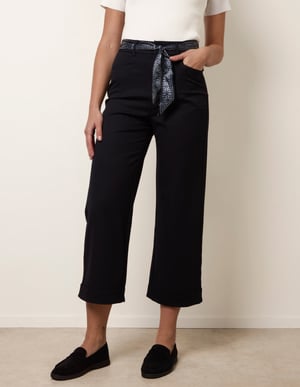 Scarf Belt Trousers