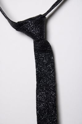 Saint Laurent, sprucket läderhalsband