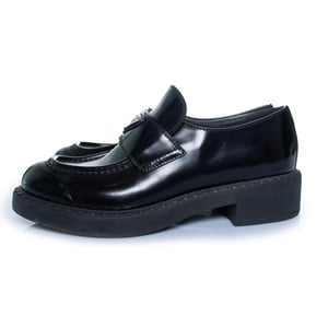 Prada, zwarte leren loafers met hoge glans