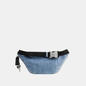 Travis Belt Bag 35 In Loved Denim With Charms