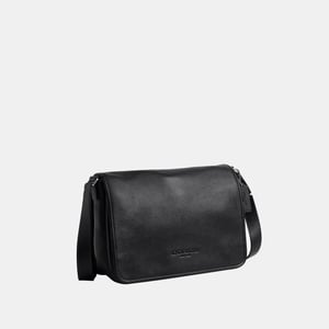 Colby Messenger Bag 32