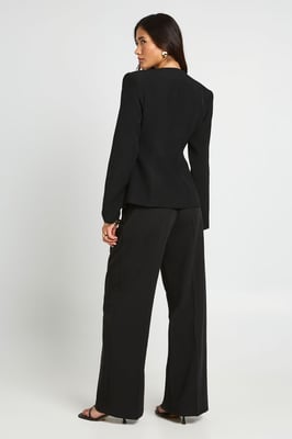 Collarless V Neck Wrap Blazer