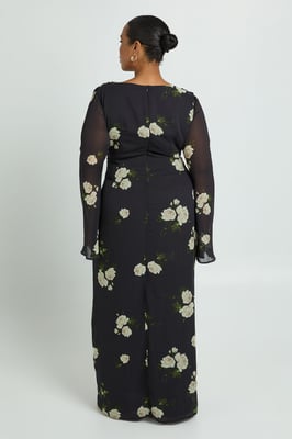 Plus Floral Chiffon Plunge Maxi Dress