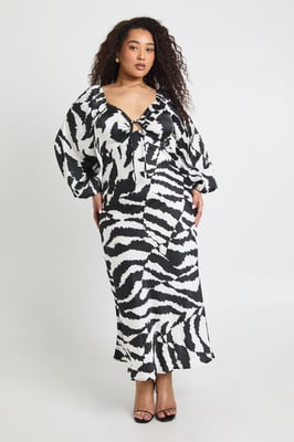 Plus Mixed Animal Volume Sleeve Satin Midaxi Dress