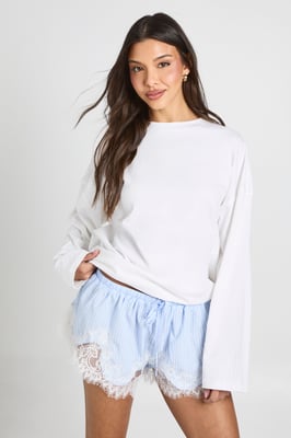 Lace Trim Stripe Flippy Shorts
