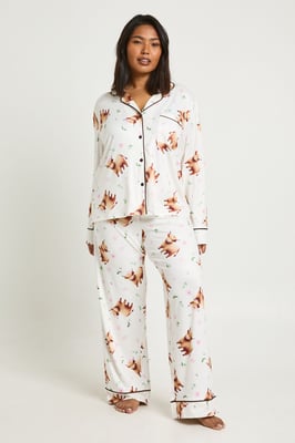 Plus Highland Cow Print Long Sleeve Shirt & Trouser Pyjama Set
