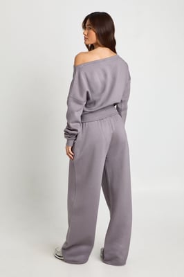 Off Shoulder Sweatshirt And Pleated Jogger Tracksuit