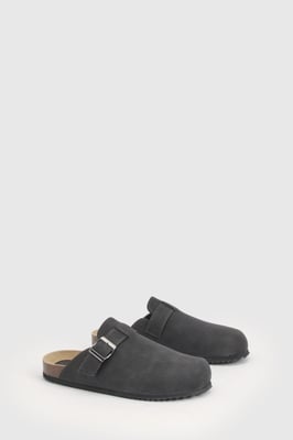 Basic Closed Toe Clogs