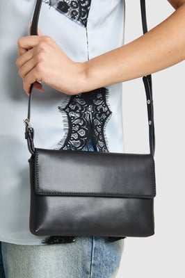 Flap Detail Cross Body Bag With Detachable Strap
