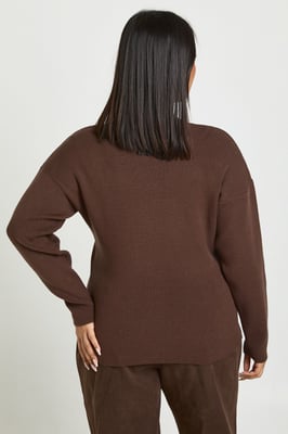 Plus Gold Button Split Hem Compact Knit Cardigan