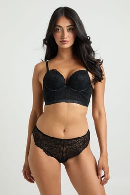 Corse Detail Underwire Lingerie Set