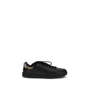 Burberry Zwarte Kalfsleren Bos Taurus Lage Sneakers