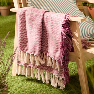 Yard Wisley Woven Outdoor Throw, Heather/Pink