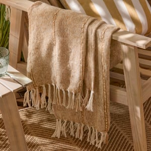 Yard Hedon Woven Indoor/Outdoor Throw, Natural