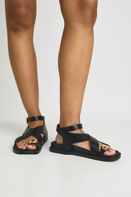 Cross Over Hardware Detail Sandals