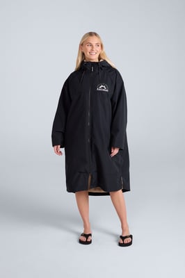 'Hazey' Women's Changing Robe with Pockets Waterproof Summer Beach Parka Black