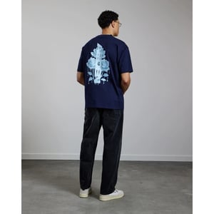 Aeden Clyra tee dark