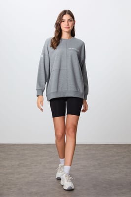 Oversized Crewneck Sweater