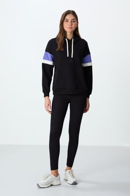 Oversized kleurblokken hoodie met zak
