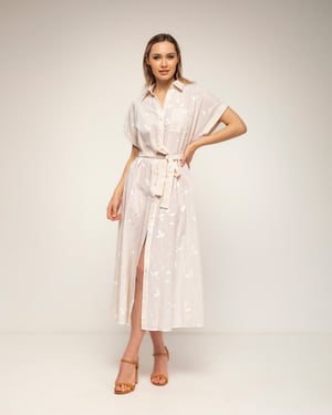 Gestreepte midi-blousejurk met borduursels en een riem
