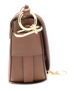 See By Chloe Mara crossbodytas in bruin leer