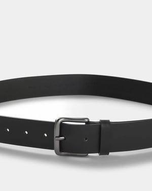 Geffrey Geffrey in Buffalo Leather with Logo Buckle Logo Detail Belt in Black