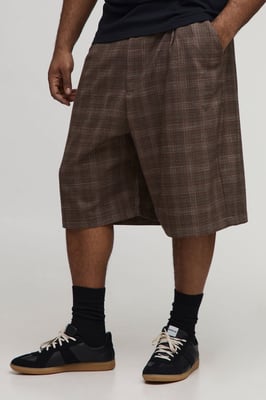 Plus Check Pleat Front Wide Longline Leg Jorts