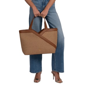 Nikkie Alvino raffia shopper