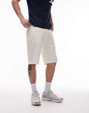 Tommy Jeans Otis regular shorts in cream