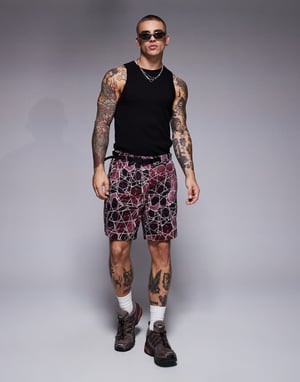 The North Face Class V Pathfinder belted logo shorts in burgundy print