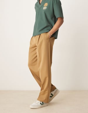 ASOS DESIGN smart wide leg trousers with inverted pleats in camel