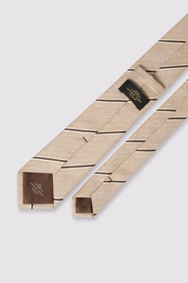 Tie in Natural
