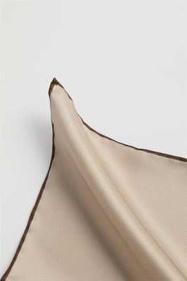 Pocket Square in Natural