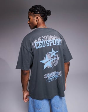 ASOS DESIGN oversize t-shirt med sportgrafik i kolgrå