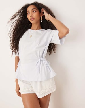 ASOS DESIGN oversized t-shirt med knytdetalj i babyblå