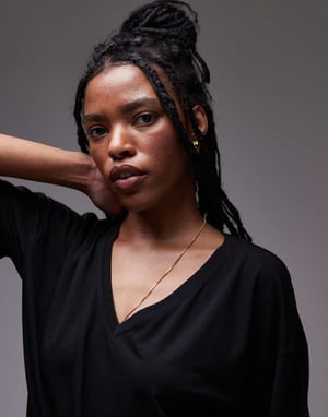 Topshop slouchy v-ringad t-shirt i svart