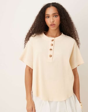 ASOS DESIGN tung våfflat kortärmad henley-top i - KRÄM