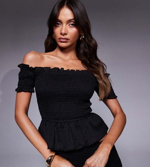 Kaiia exklusiv rynkad texturerad peplum bardot topp co-ord i svart