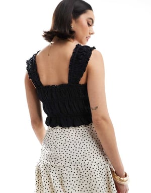 Levi's broderad crop top i svart