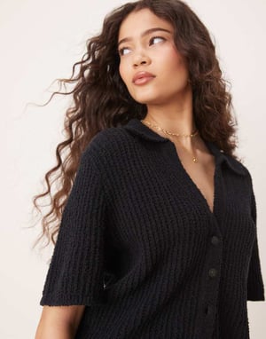 Abercrombie & Fitch kortärmad virkade cardigan i svart